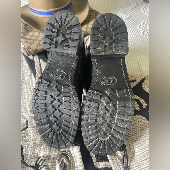 FRYE | Short Lug Lace Up Boots - Picture 6 of 8